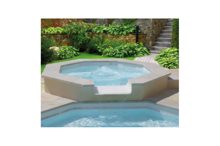 petite piscine balneo