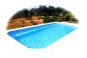 Piscine rectangulaire enterrée en kit, une piscine coque polyester à fond plat.