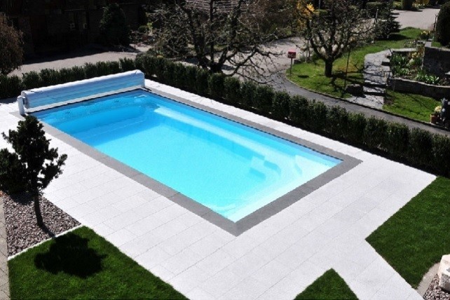 Pacifique piscine rectangulaire 8x4 coque polyester en kit