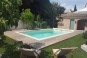 Votre piscine Comores s'intègre avec harmonie dans votre jardin paysager.