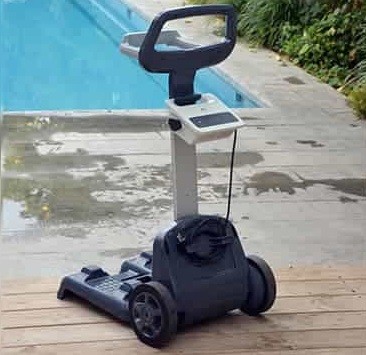 Robot Dolphin S 300 - Azur Clean Piscine