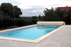 Atlantique Piscine rectangulaire 8x4 avec escalier