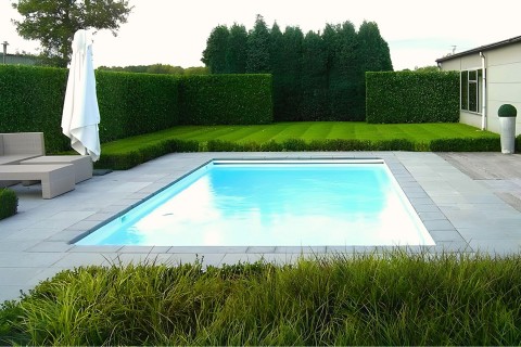 Oman kit piscine rectangulaire avec fond plat et escalier