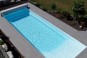 Grande piscine rectangulaire avec plage Paques