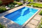 Piscine de petite taille à coque polyester design !