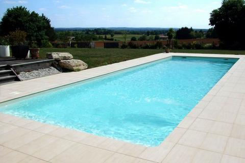 Kit Piscine rectangulaire coque polyester Java